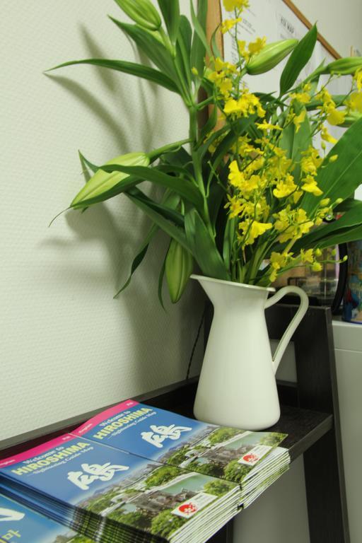 Guest House Carpe Hiroshima Koi Extérieur photo