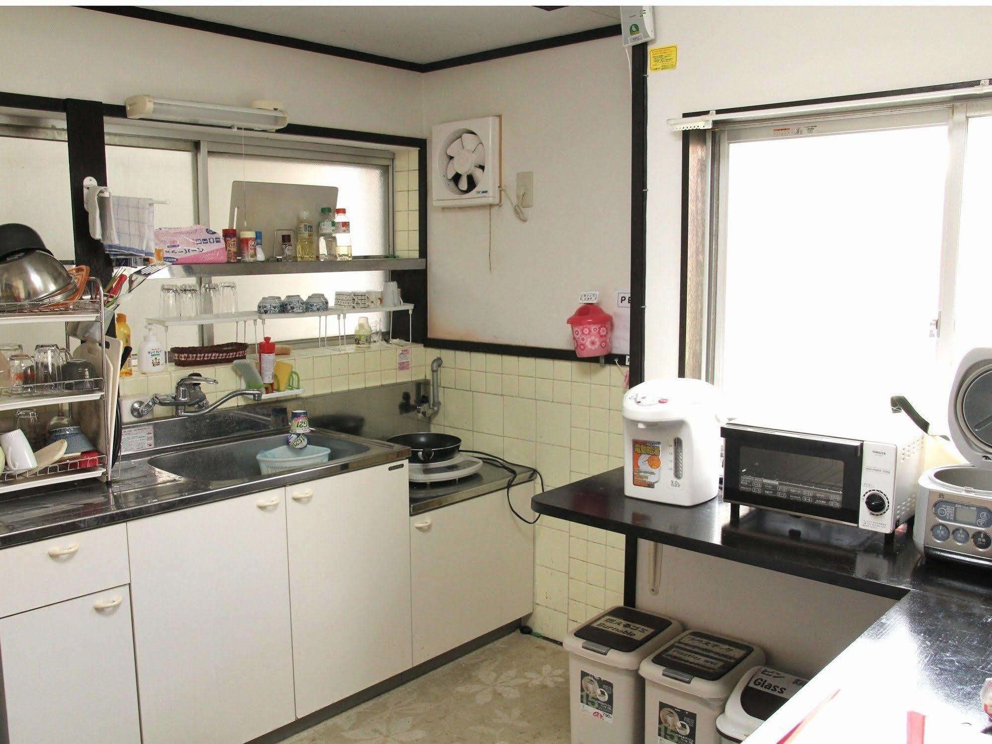 Guest House Carpe Hiroshima Koi Extérieur photo